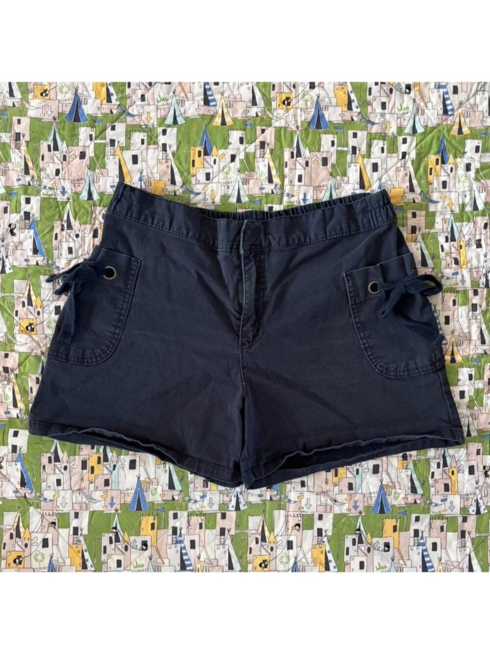 Joe fresh cargo summer shorts with pockets &amp; bows